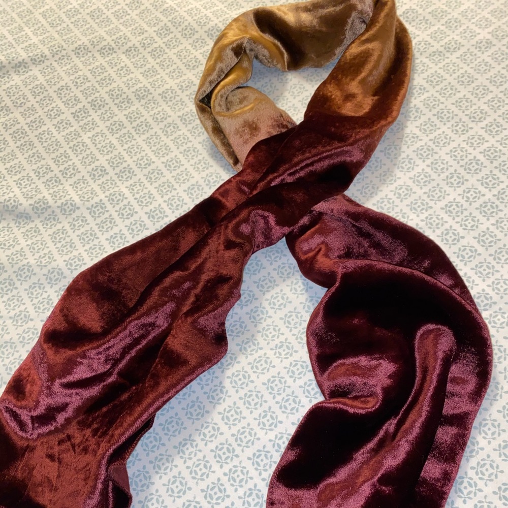 Italian Ombré Silk Velvet Scarf 🧣 🌺🧣